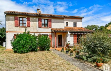 G&icirc;te n&deg;31G101589 Carbonne - Haute-Garonne - gite-carbonne-villasaintjean-maison-jardin1