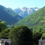 G&icirc;te L'Encantador-Luchon-vue Pyr&eacute;n&eacute;es