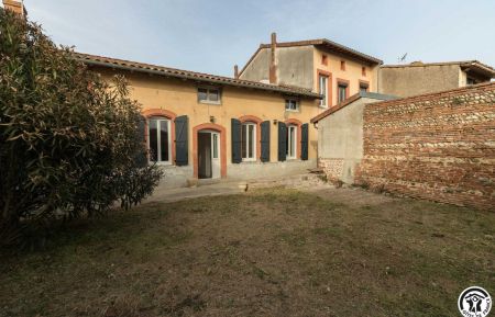 G&icirc;te n&deg;31G101617 Calmont - Haute-Garonne - Au.Pays.du.Pastel.Calmont.Lauragais