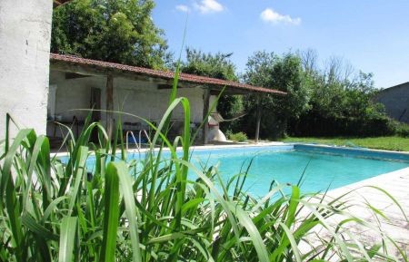 G&icirc;te n&deg;31G101370 Montbernard - Haute-Garonne - Photo_2