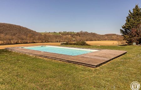 G&icirc;te n&deg;31G101427 Gardouch - Haute-Garonne - gite-la-gasignole-gardouch-canal-du-midi-lauragais-a-la-ferme-salle-d-eau-piscine-commune