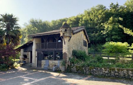 G&icirc;te n&deg;31G101713 Aulon - Haute-Garonne - gite-le-pigeonnier-aulon-fa&ccedil;ade