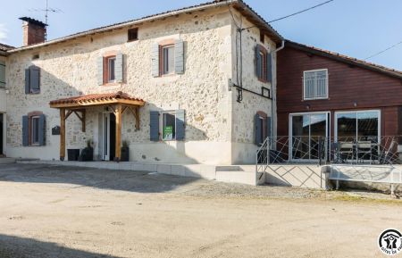 G&icirc;te n&deg;31G101745 Cassagne - Haute-Garonne - Ext&eacute;rieur.Le.G&icirc;te.du.Besson.Cassagne.Pyr&eacute;n&eacute;es